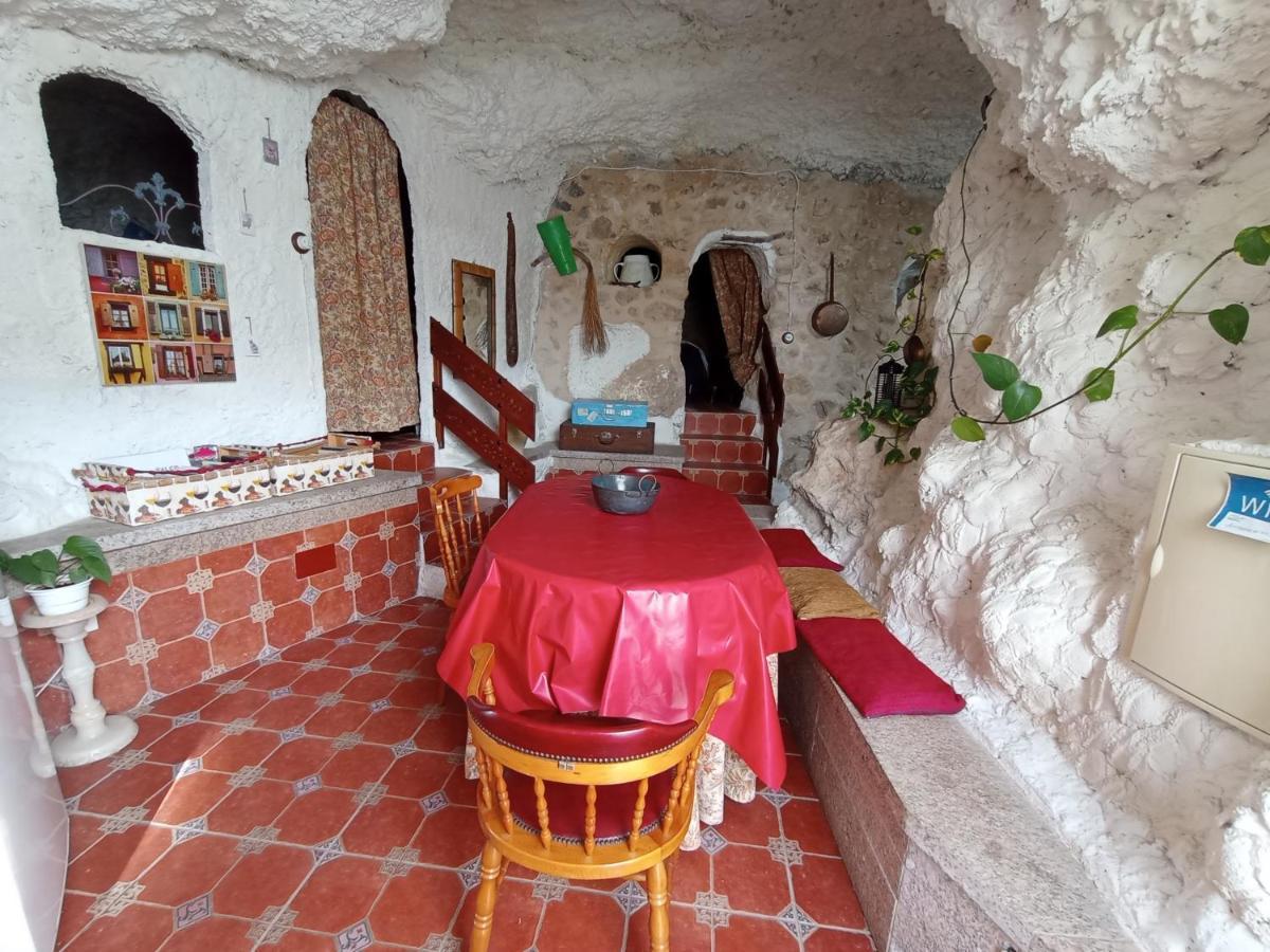 La Serrana Bedmar y Garciez Bagian luar foto