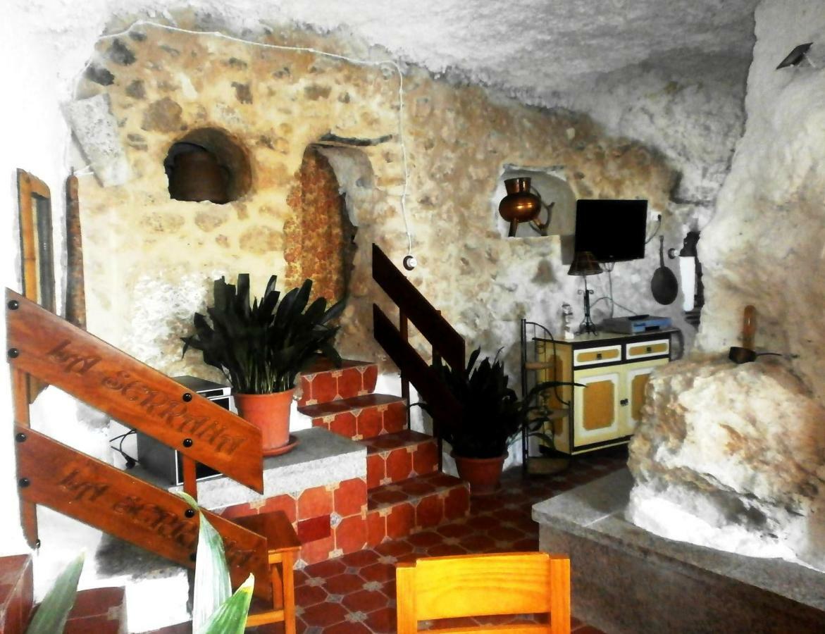 La Serrana Bedmar y Garciez Bagian luar foto